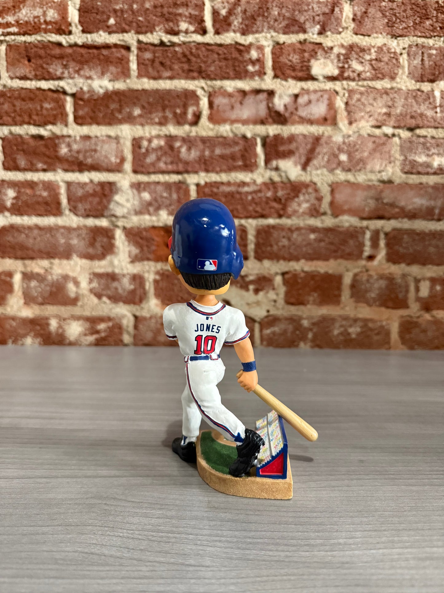 Chipper Jones Legends of the Diamond Bobblehead