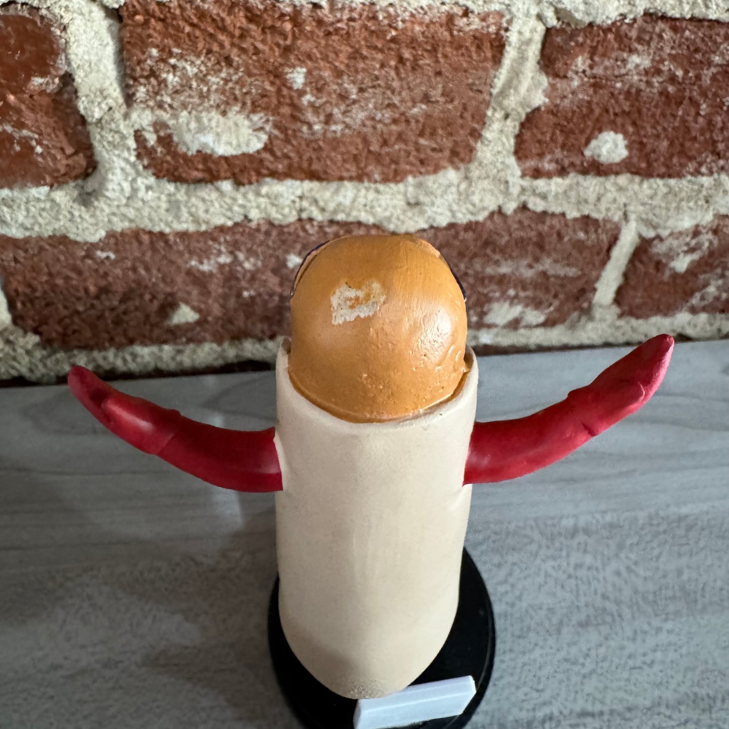 Henry the Hotdog Rome Braves Bobblehead (Paint Scuff on Head)