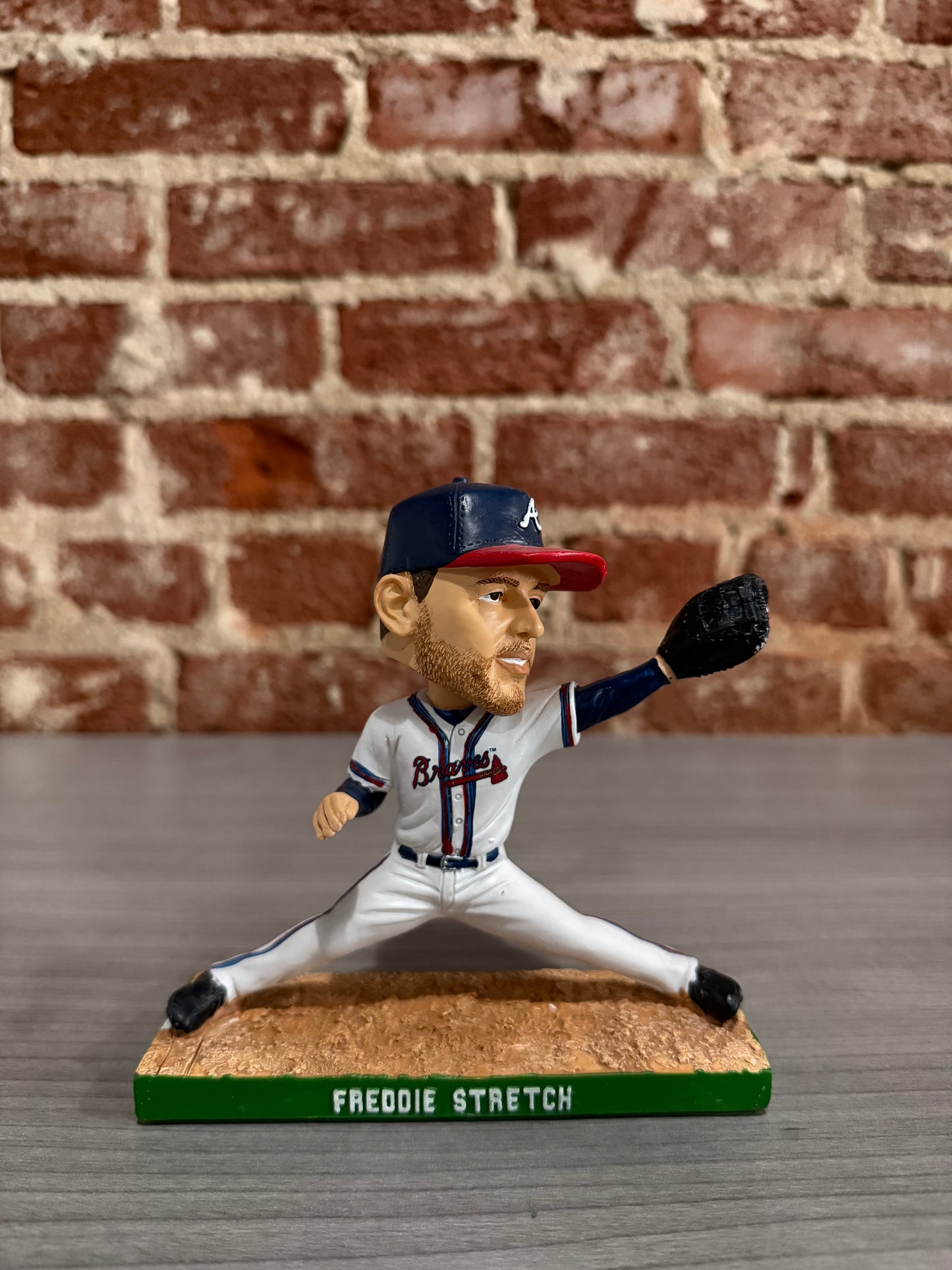 Freddie Freeman Stretch Atlanta Braves Bobblehead