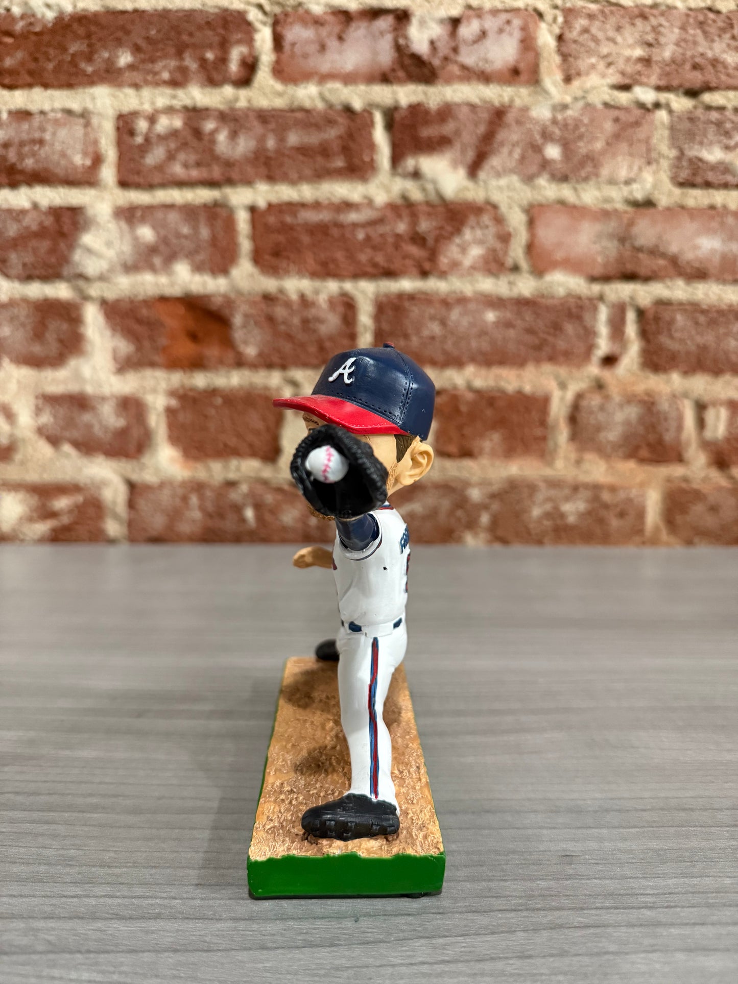 Freddie Freeman Stretch Atlanta Braves Bobblehead