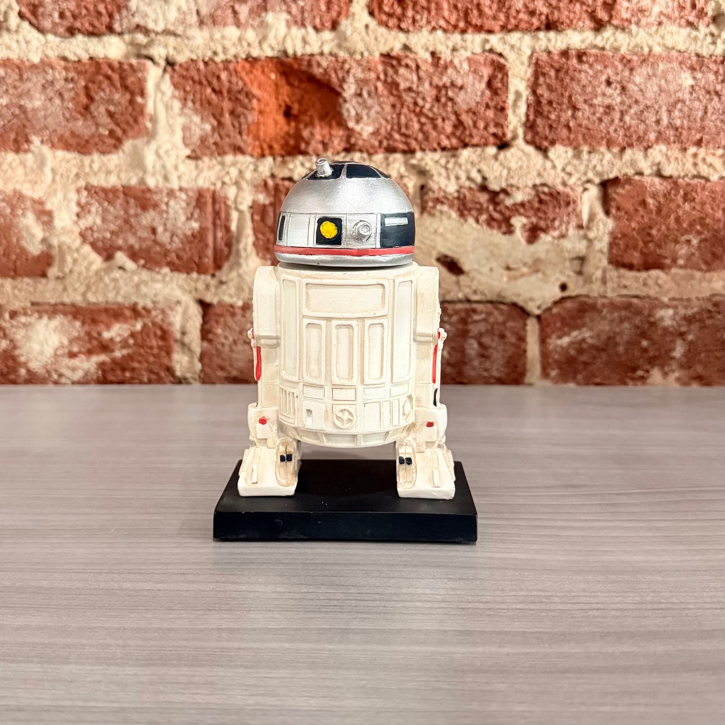 Braves Star Wars Astromech Figure 5/7/25