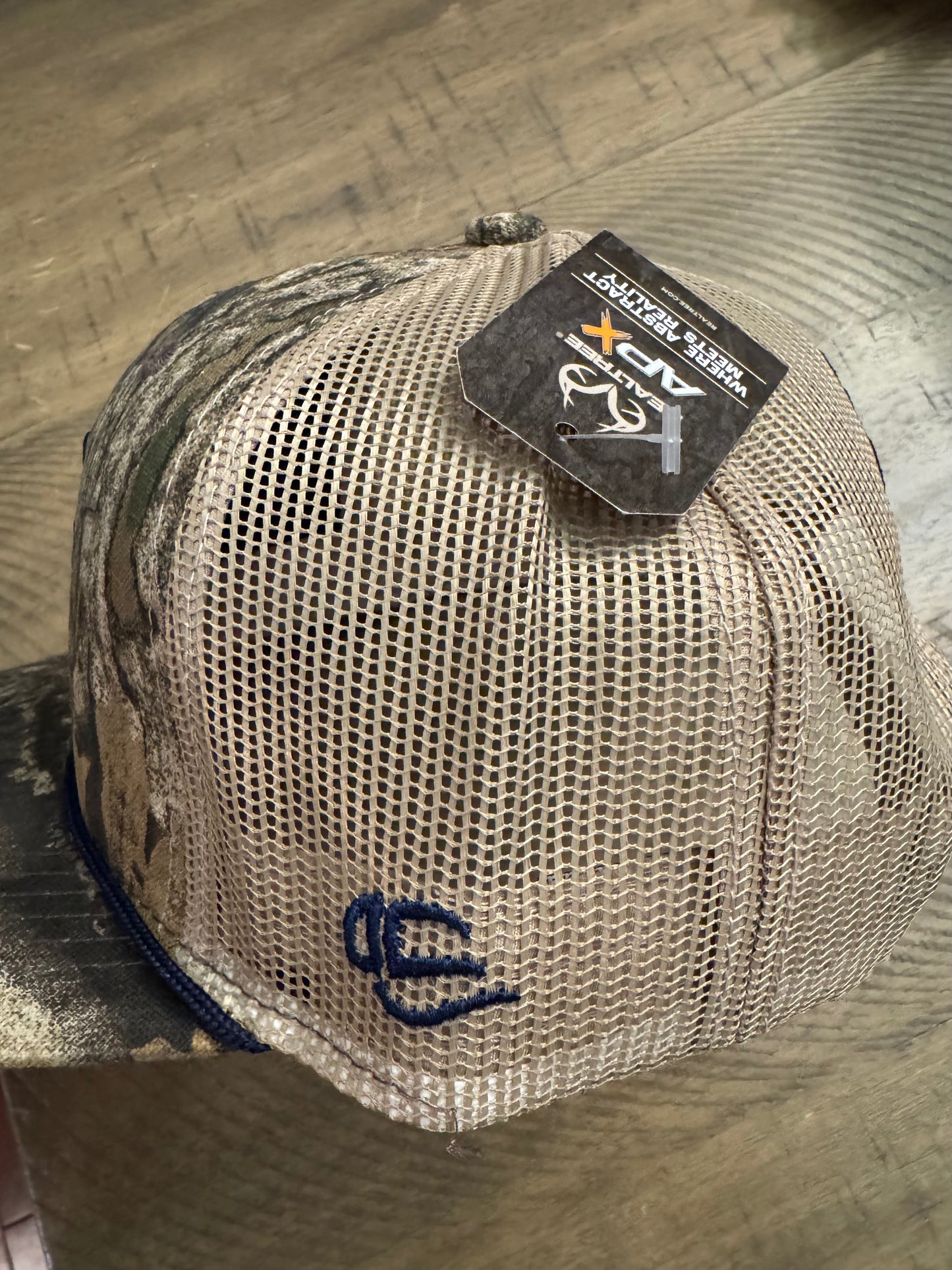 Atlanta Braves Camo Hat Giveaway 8/23/25