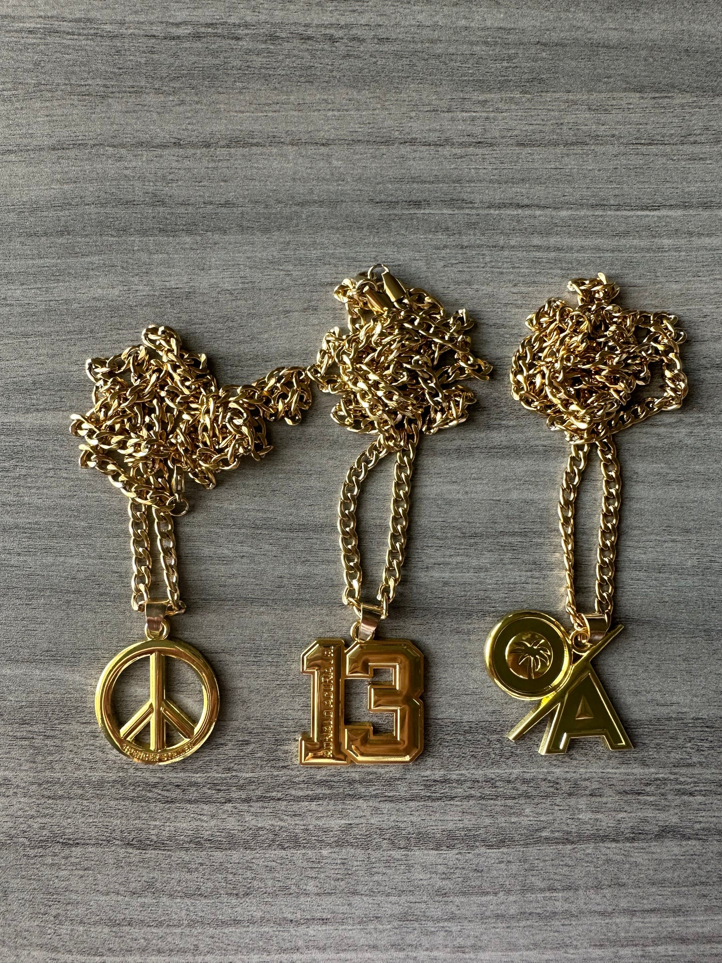 2023 Braves Chain Set