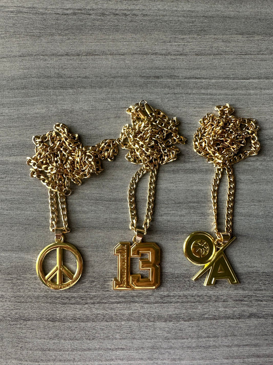 2023 Braves Chain Set