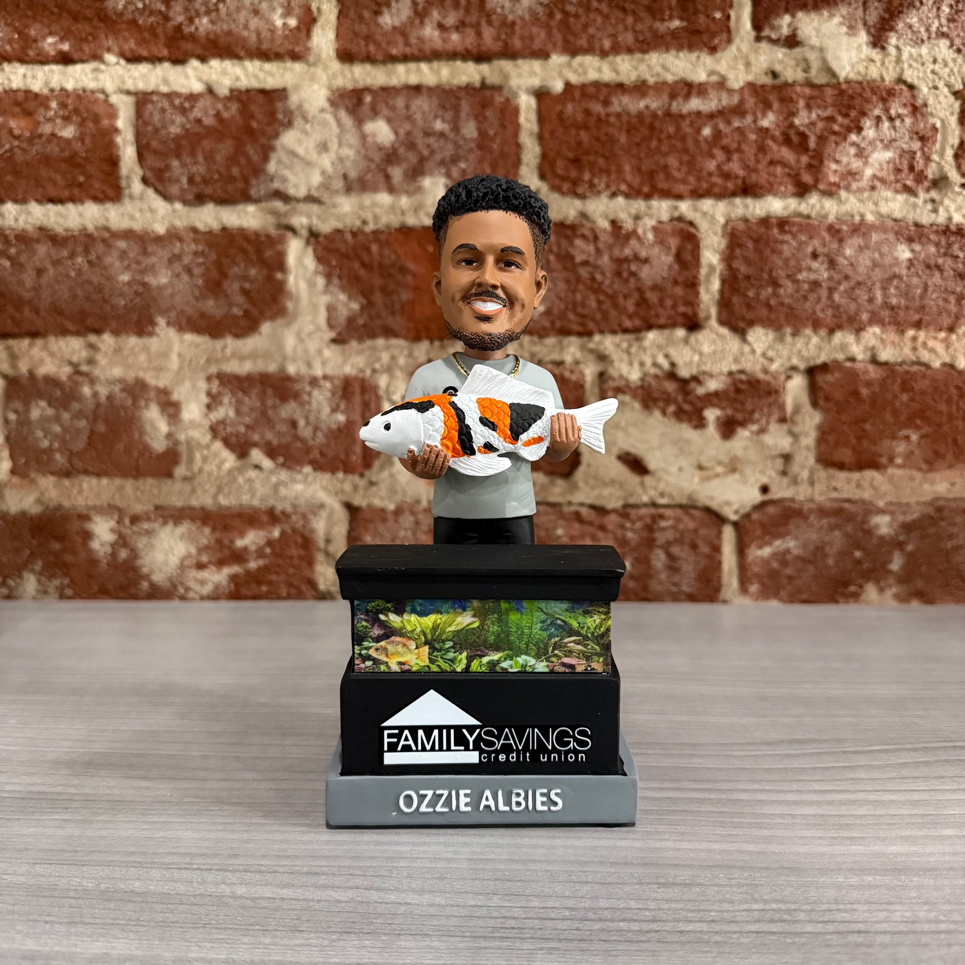 Ozzie Albies Fish Tank Bobblehead 7/12/25 – Atlanta Bobbles