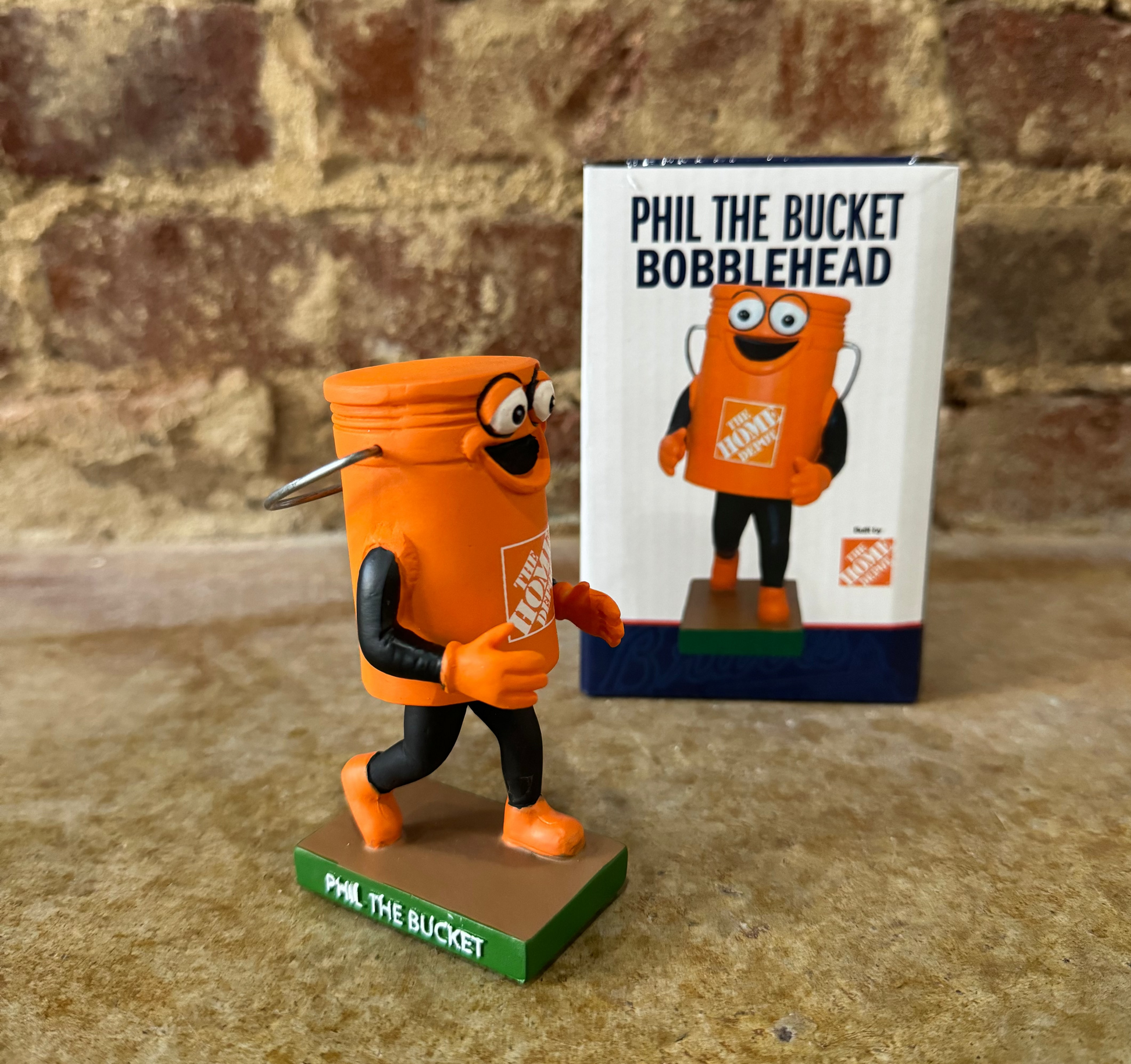 Phil Bucket Atlanta Braves Home Depot Tool Race Phil the Bucket Mini Bobblehead 5 ...